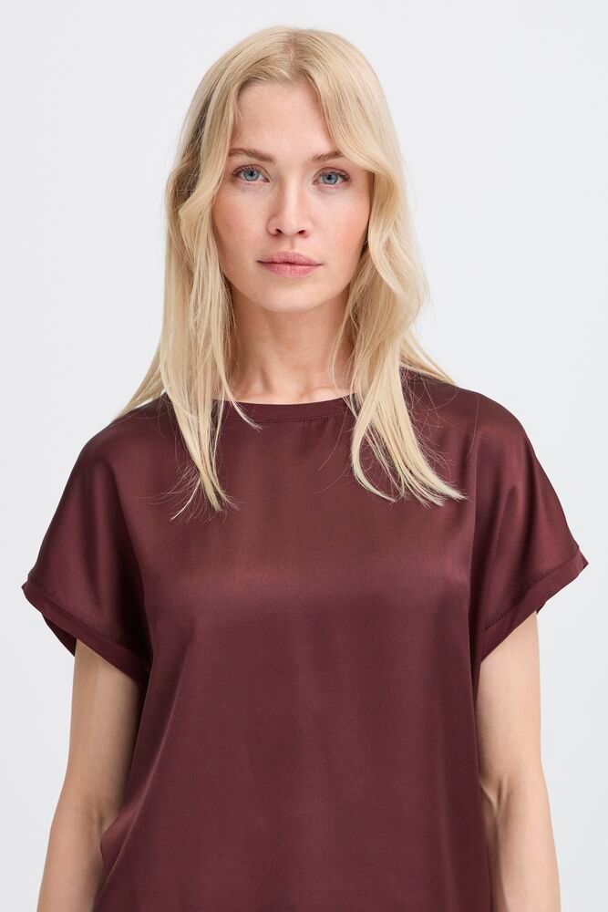 CASACCA BYSELITA ONECK TSHIRT B.YOUNG