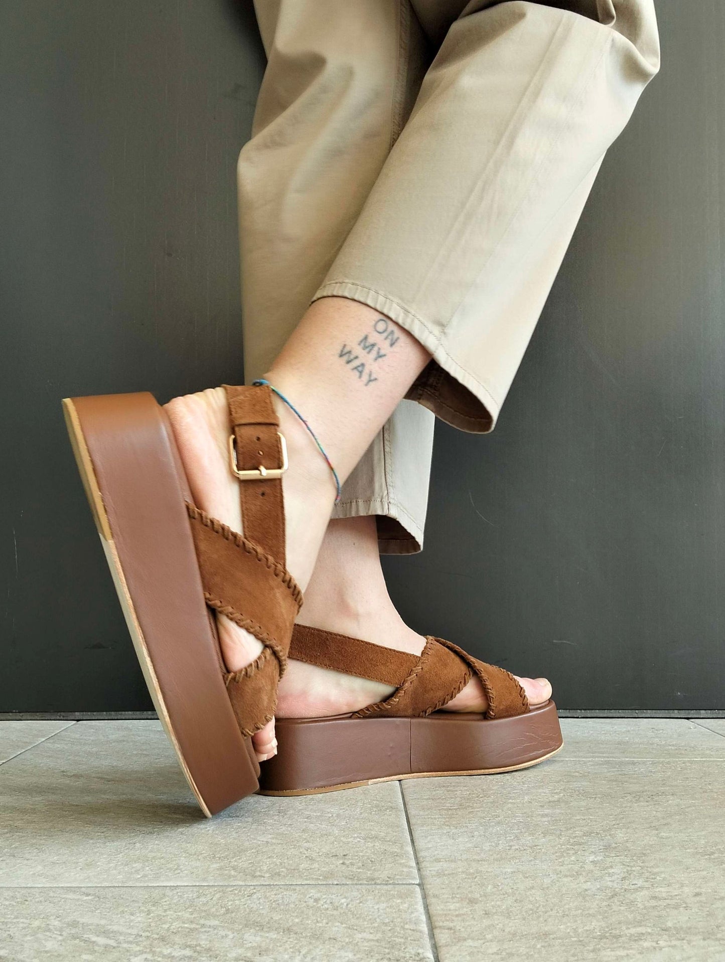 SANDALO INCROCIO SUEDE JANET & JANET