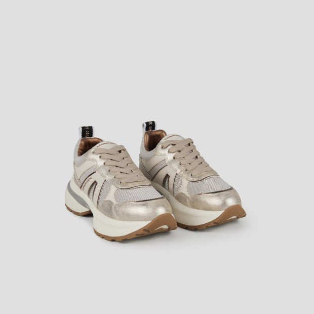VICTORIA WOMAN DARK IVORY GOLD ALEXANDER SMITH