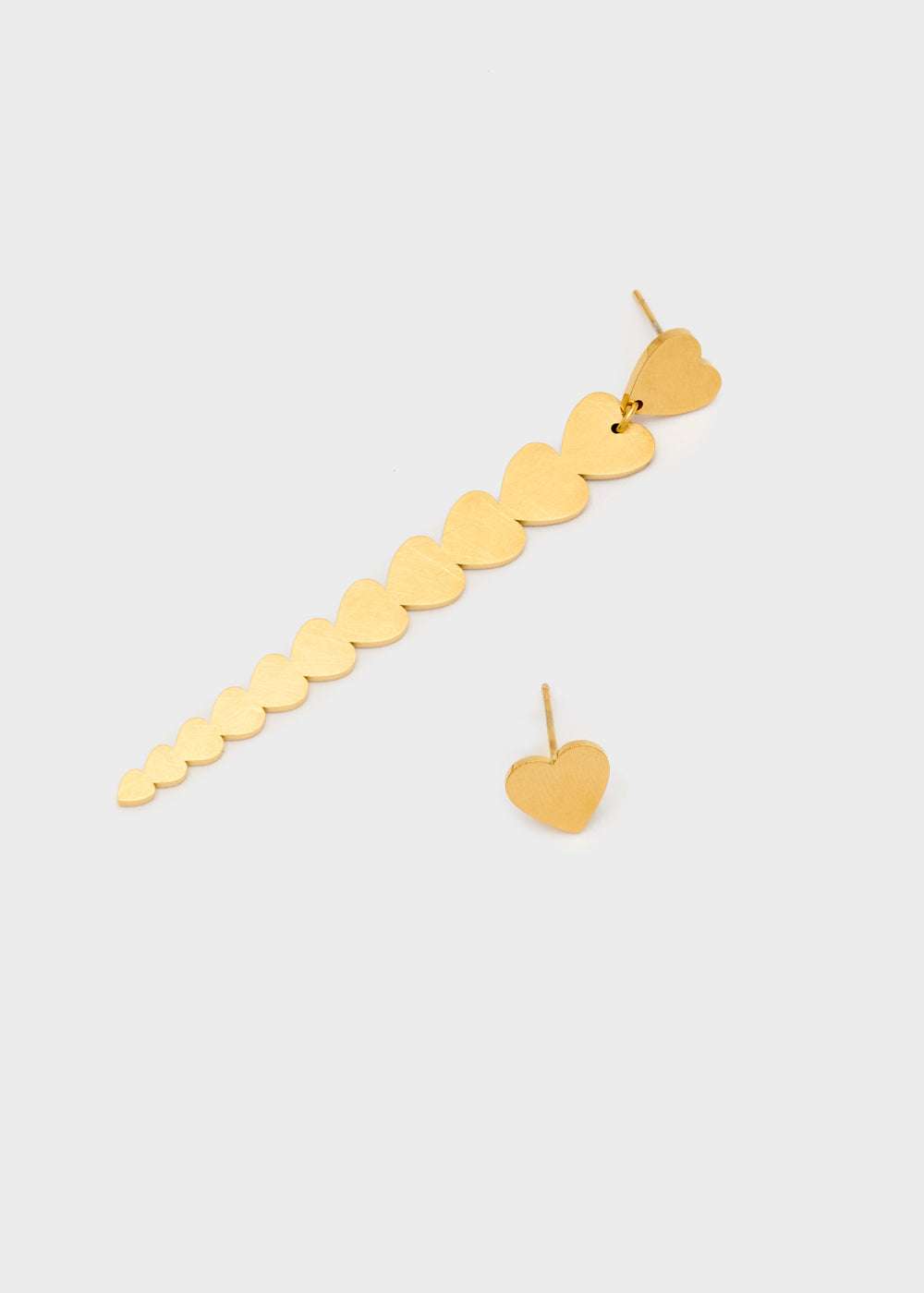 ORECCHINI ASIMMETRICI CON CUORI ORO NALÍ