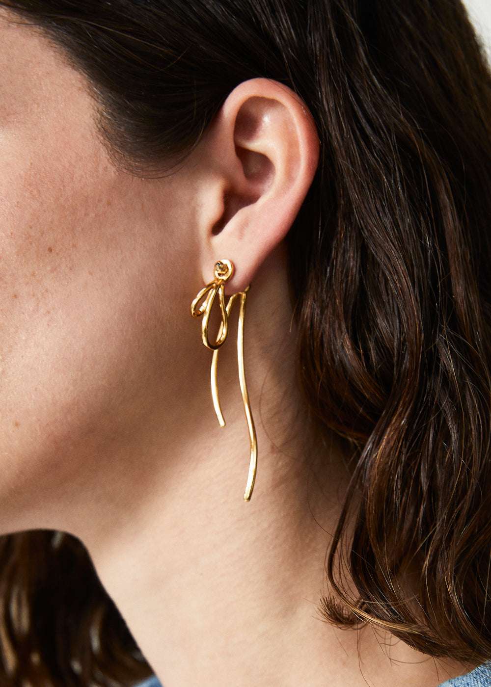 ORECCHINI LUNGHI HALF FIOCCO ORO NALÌ