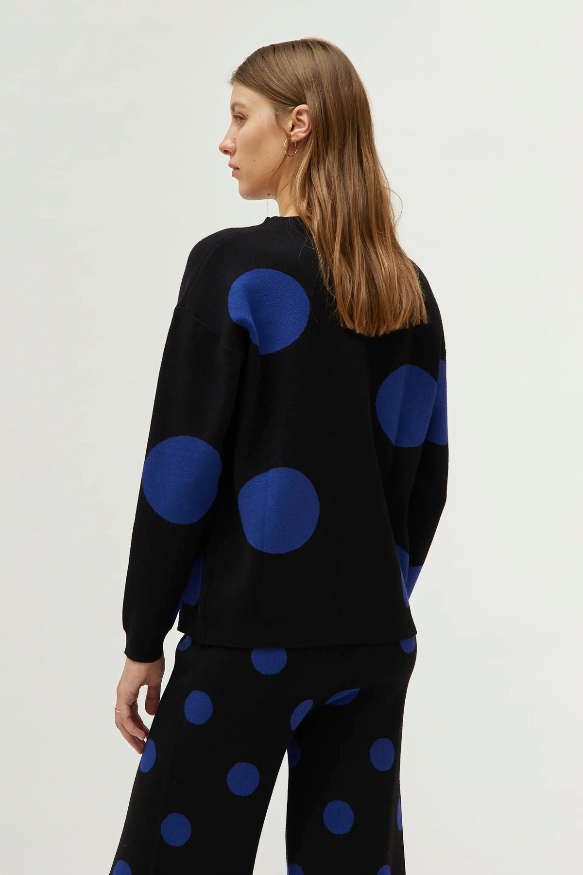 MAGLIA JACQUARD CON POIS BLU COMPANIA FANTASTICA