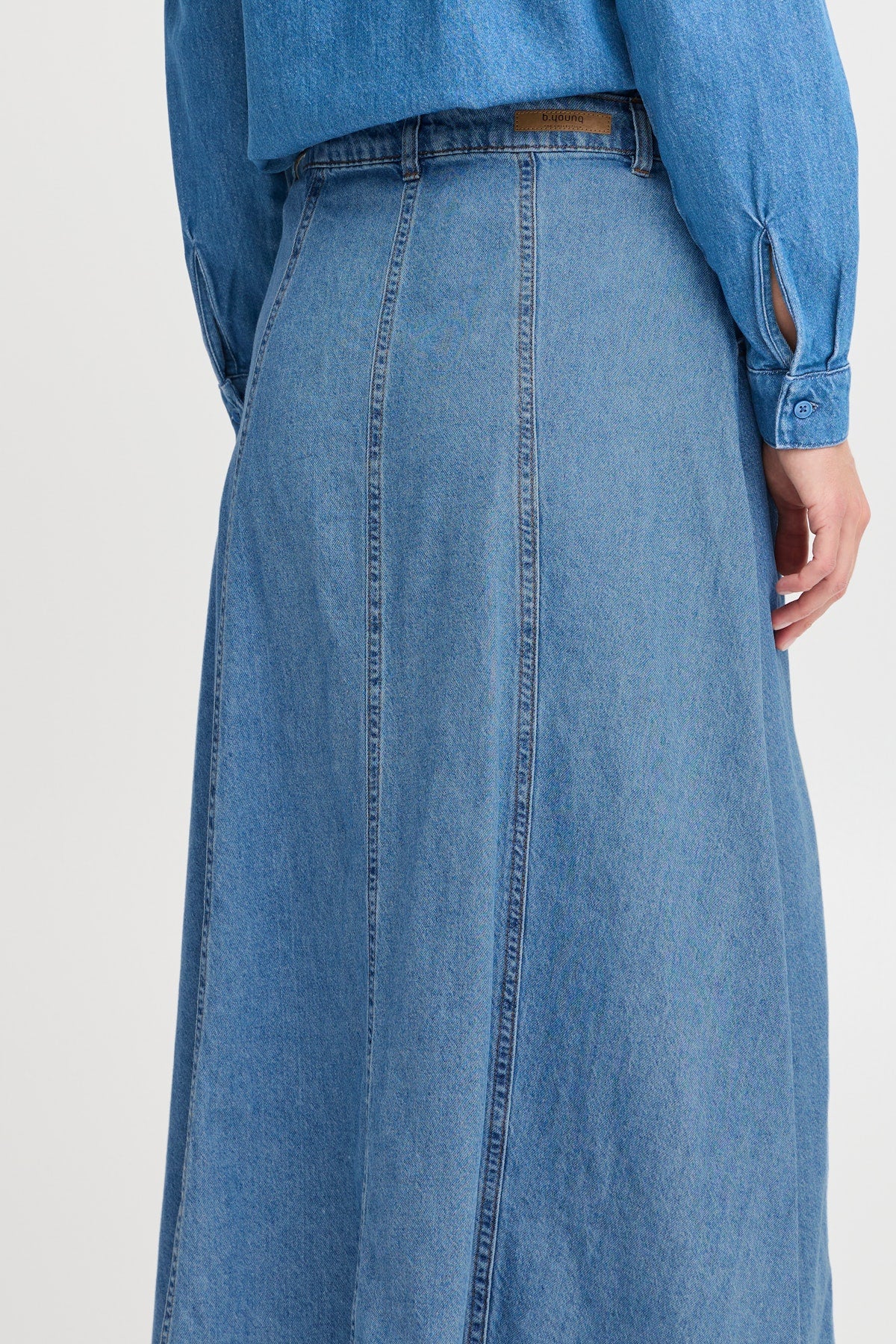 BYKAPUCA GONNA JEANS B.YOUNG -