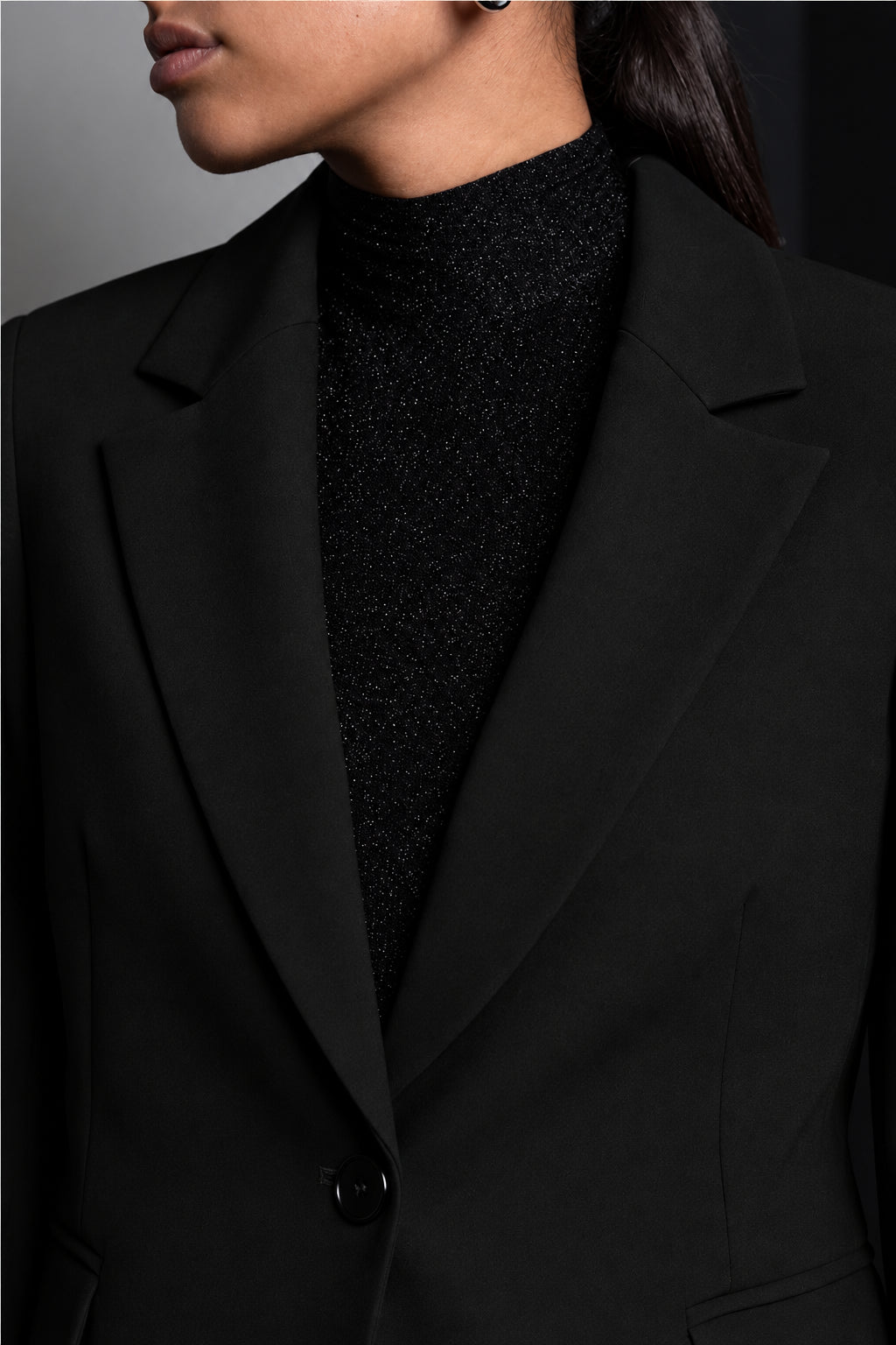 BLAZER MONOPETTO SFIANCATA A UN BOTTONE NERO KAOS JEANS