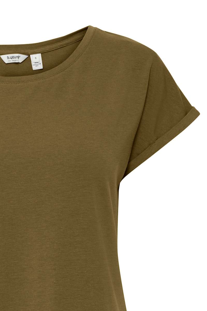 T-SHIRT PAMILA B.YOUNG