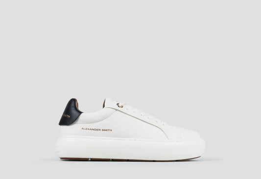 SOHO WOMAN WHITE BLACK ALEXANDER SMITH