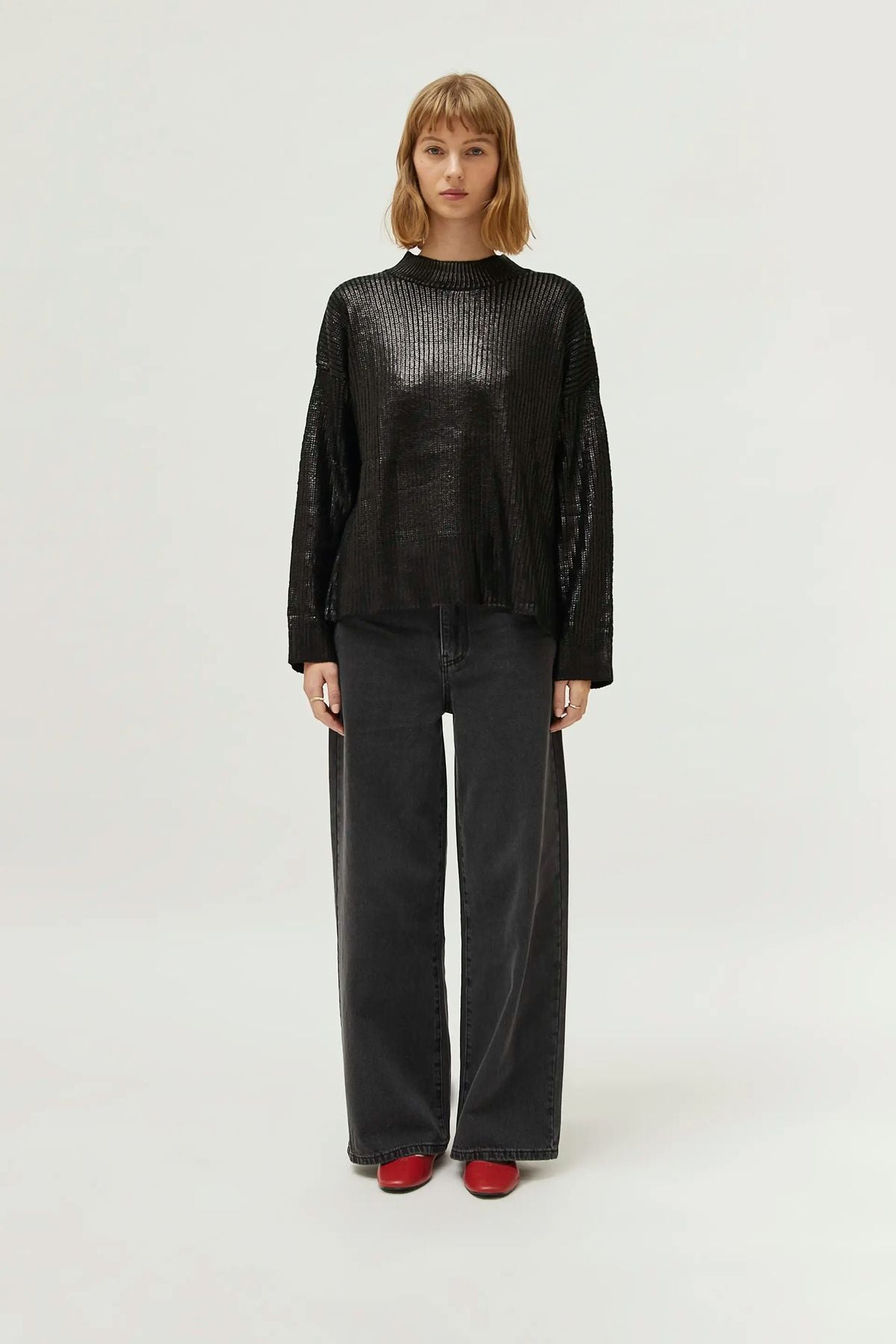 MAGLIA SPALMATA NERA COMPANIA FANTASTICA