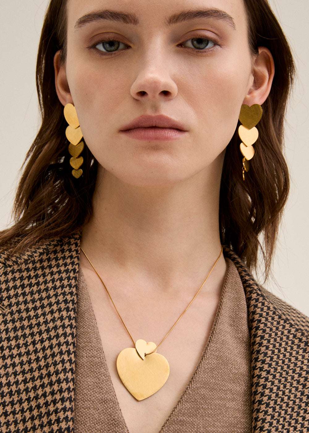 COLLANA CON PENDENTE DOPPIO CUORE ORO NALÍ