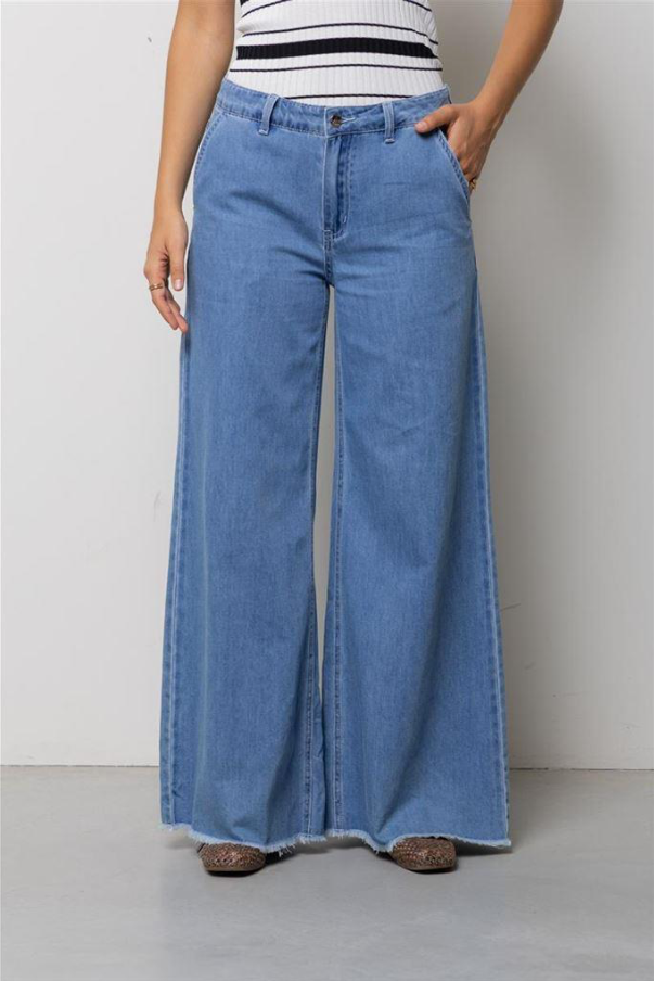 JEANS WIDE LEG KAOS DENIM