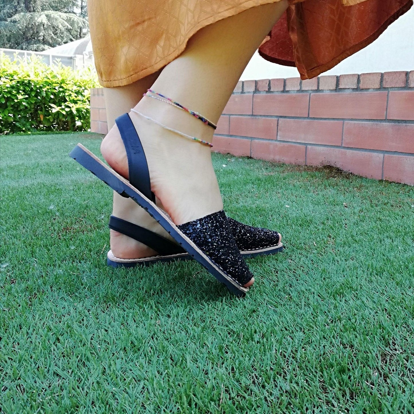 MINORKINA GLITTER NERO RIA