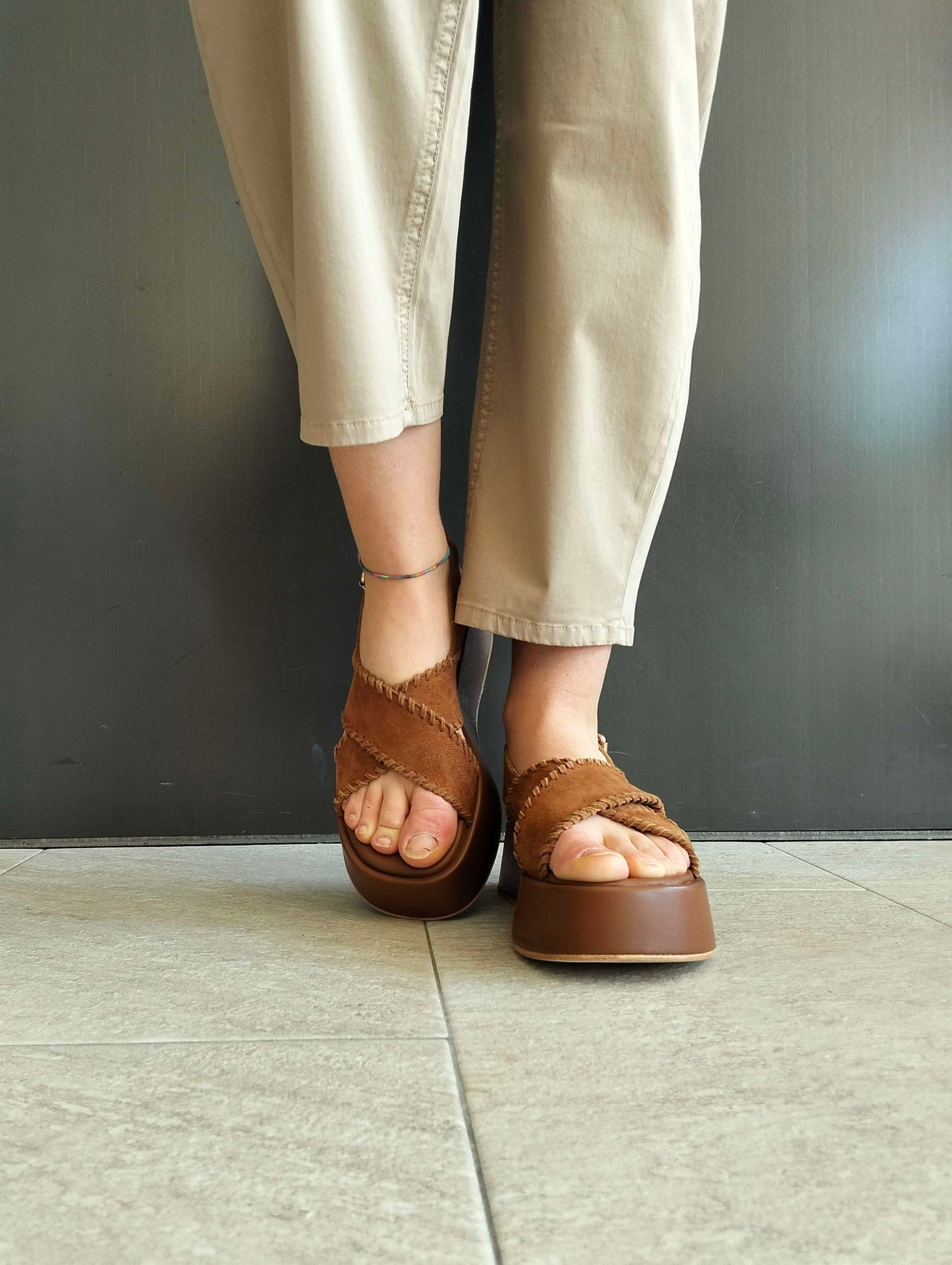 SANDALO INCROCIO SUEDE JANET & JANET