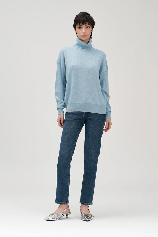 DOLCEVITA IN MERINO SPALLA SCESA WHITE WISE