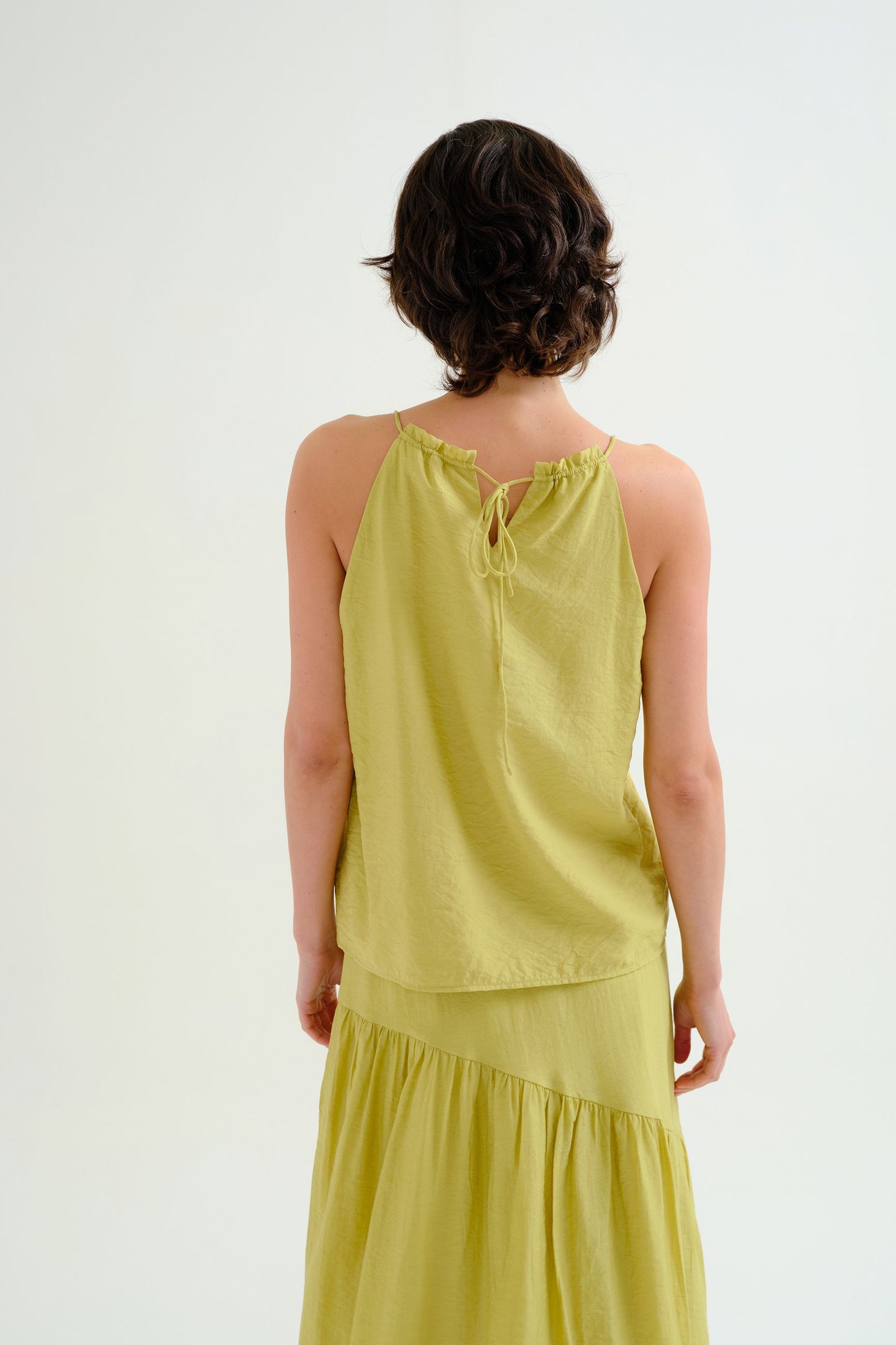 Top verde con scollo all’americana COMPANIA FANTASTICA