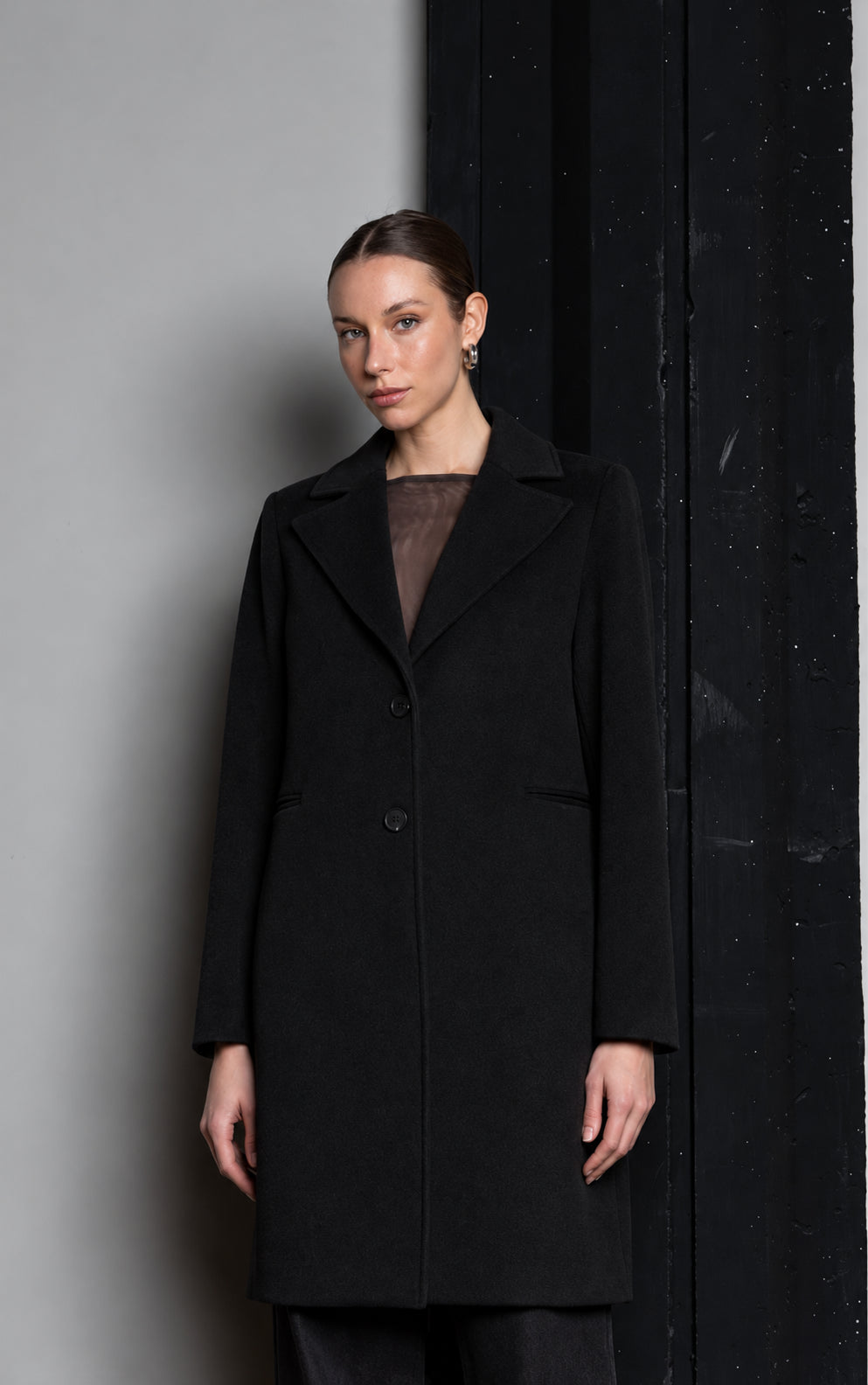 CAPPOTTO MONOPETTOPETTO A DUE BOTTONI NERO KAOS JEANS