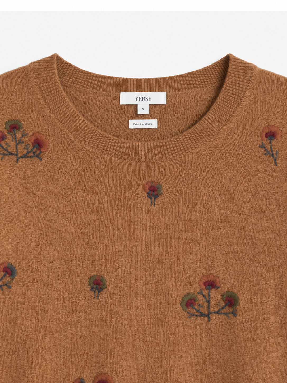 MAGLIONE CON RICAMO FLOREALE CAMEL 45536-509 YERSE