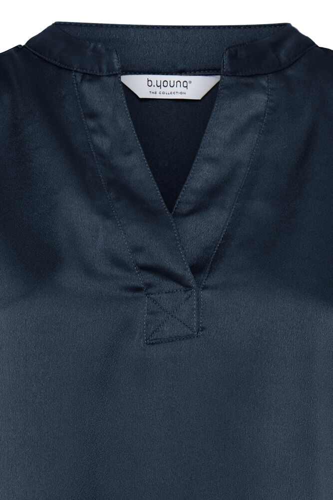T-SHIRT SCOLLO V  BYSELITA DARK SAPPHIRE B.YOUNG