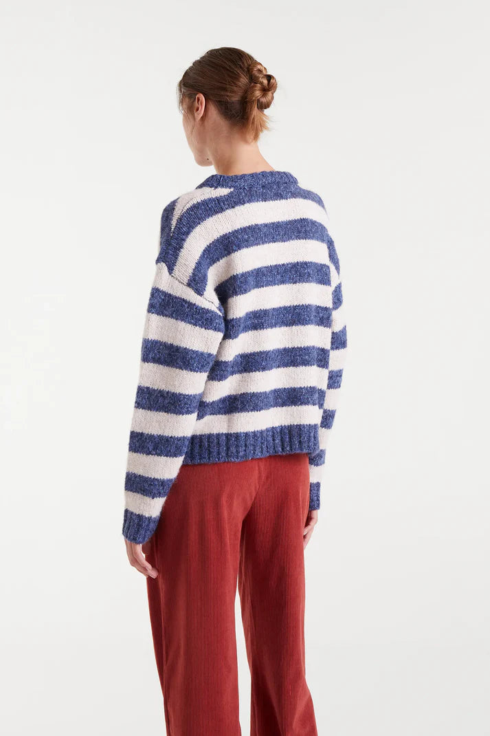 MAGLIA A RIGHE BIANCHE BLU COMPANIA FANTATASICA