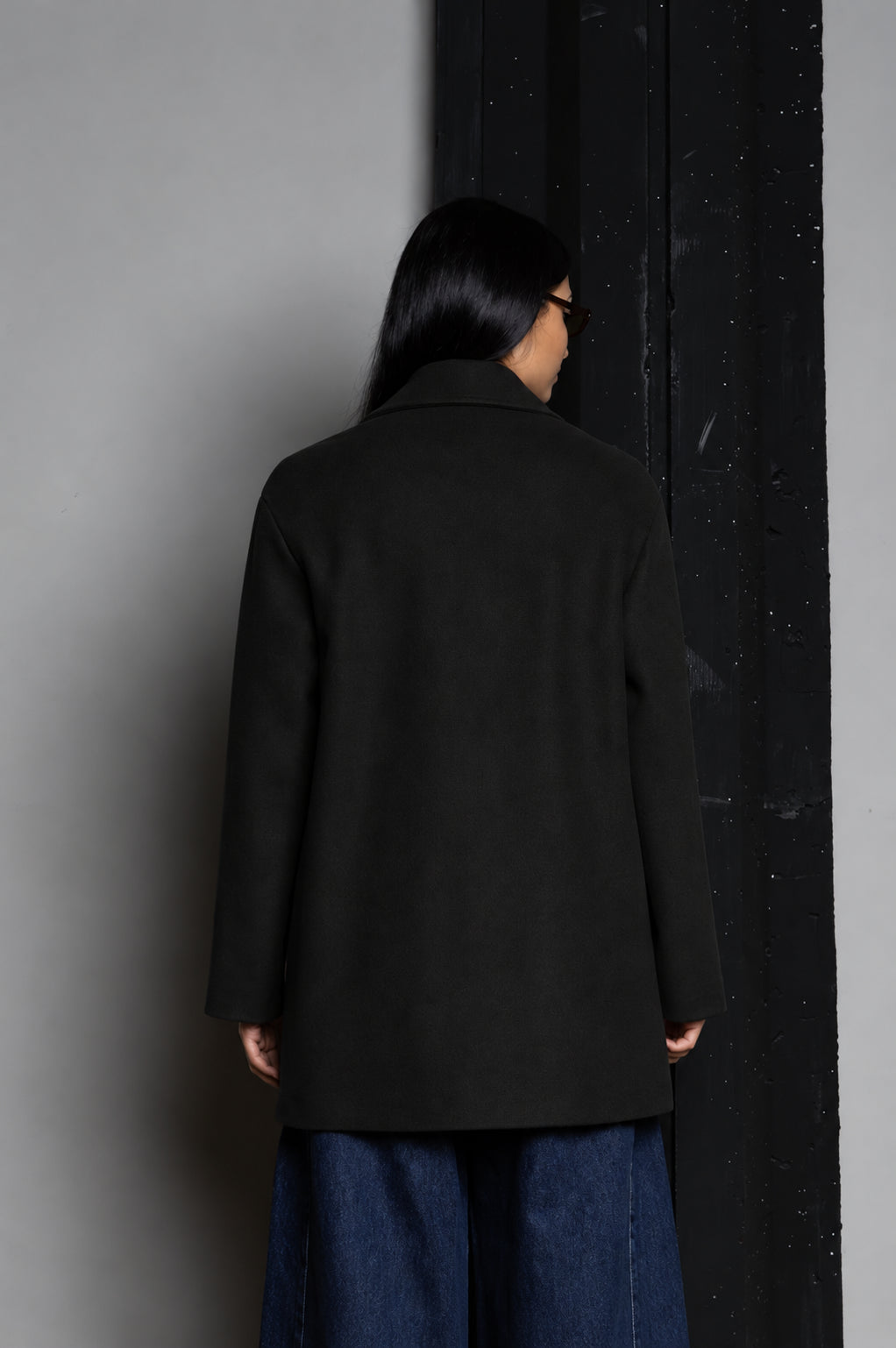 CAPPOTTO CORTO MONOPETTO A DUE BOTTONI IN MISTO LANA NERO KAOS JEANS