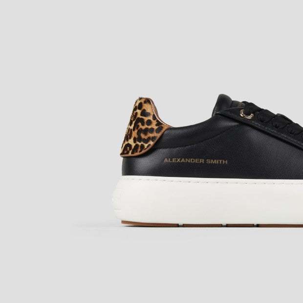 SOHO WOMAN BLACK MAC SAND ALEXANDER SMITH