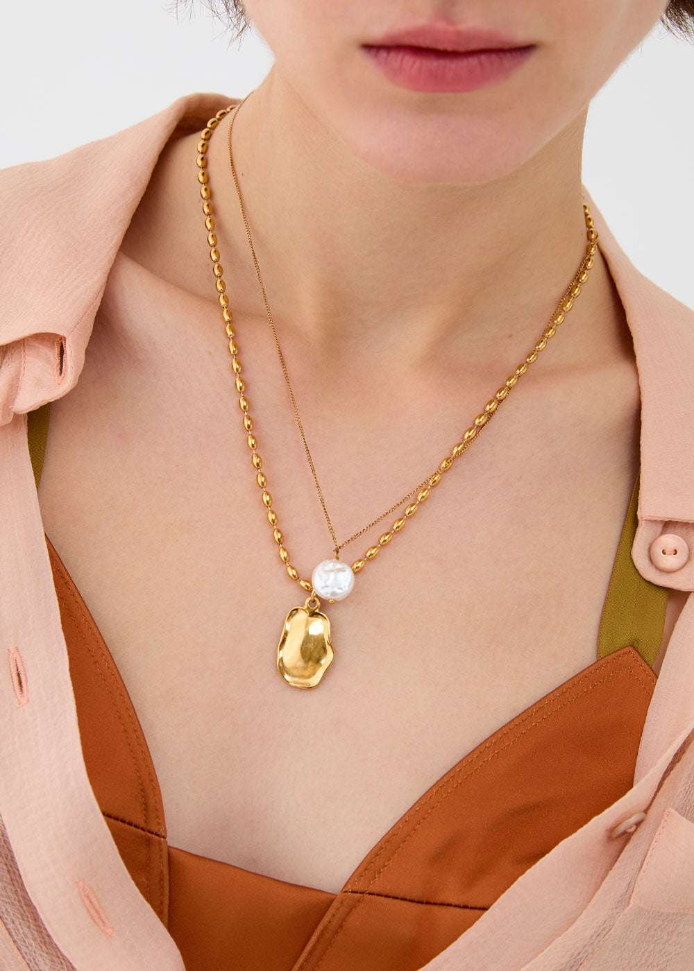 COLLANA DOPPIA CATENA CON CHARMS ORO NALÍ