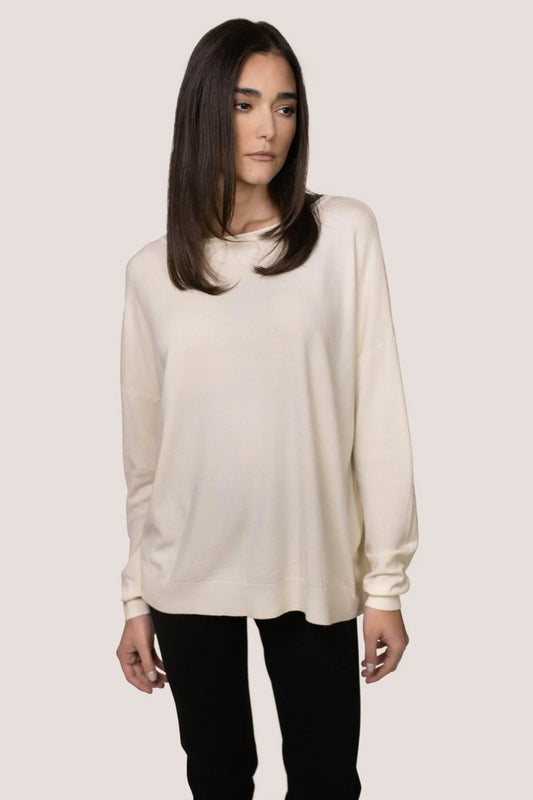 MAGLIA GIROCOLLO OVERSIZE WHITE WISE WW19008