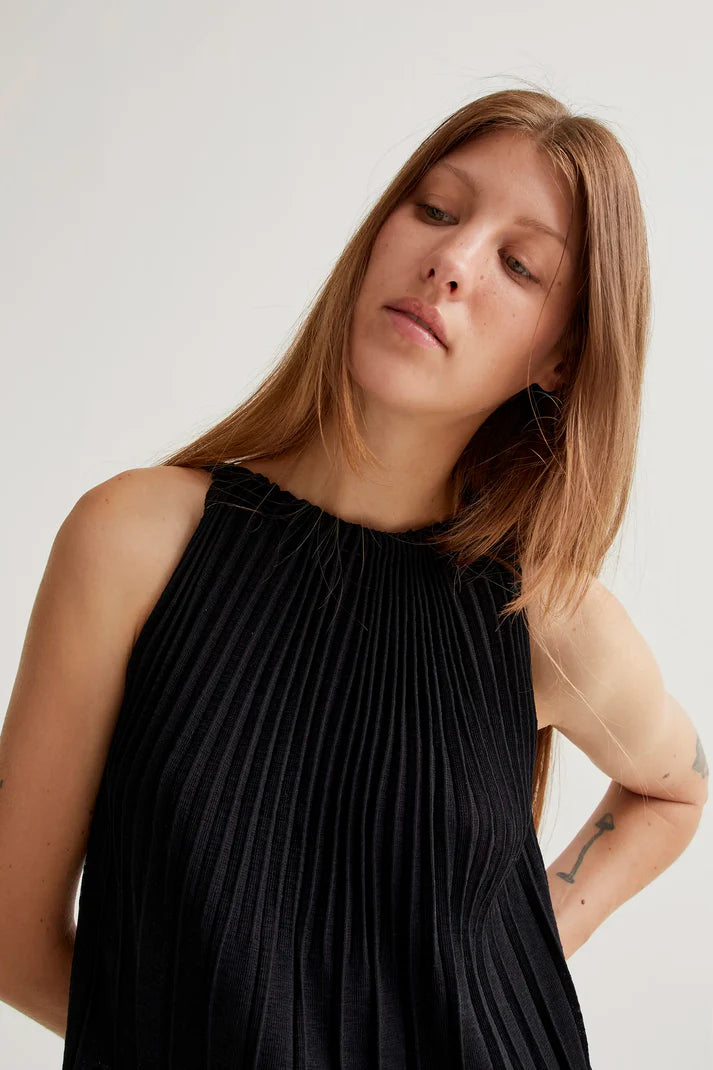 ABITO NERO PLISSE IN MAGLIA COMPANIA FANTASTICA