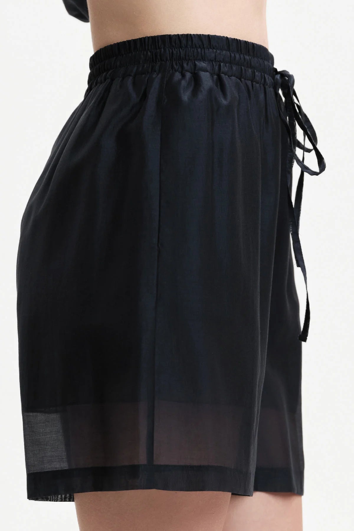 SHORTS IN MUSSOLA WHITE WISE