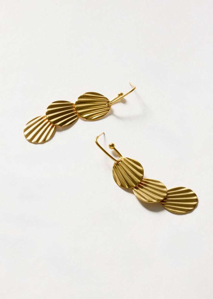 ORECCHINI CON CONCHIGLIE PENDENTI ORO NALÍ
