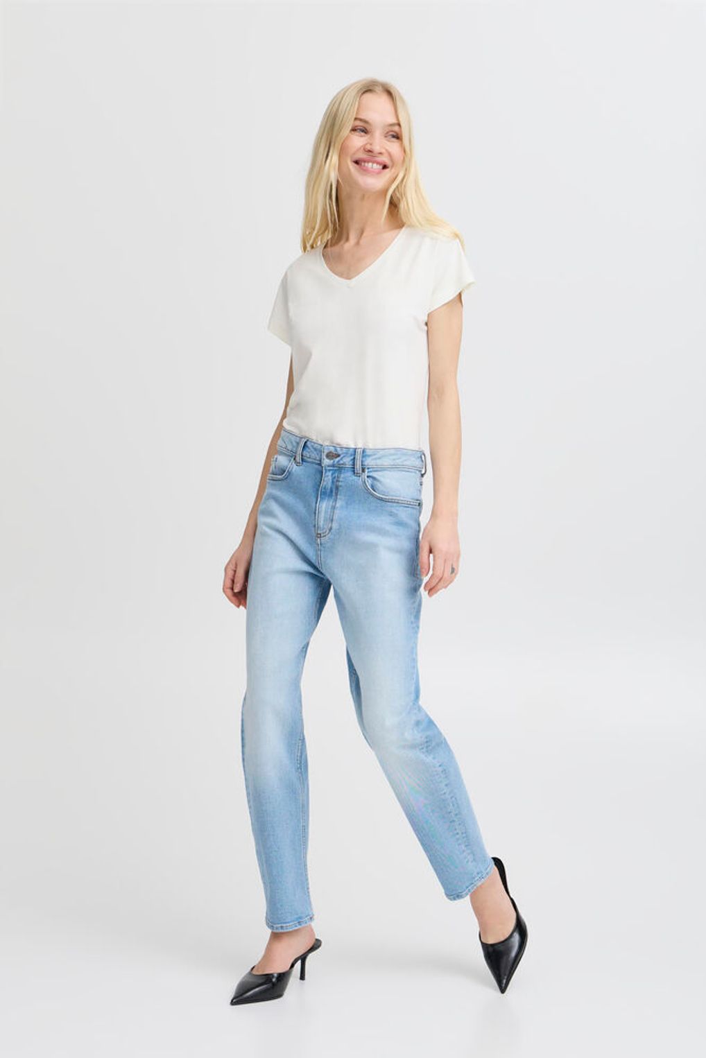 T-SHIRT SCOLLO A V BYPAMILA V TEE B.YOUNG