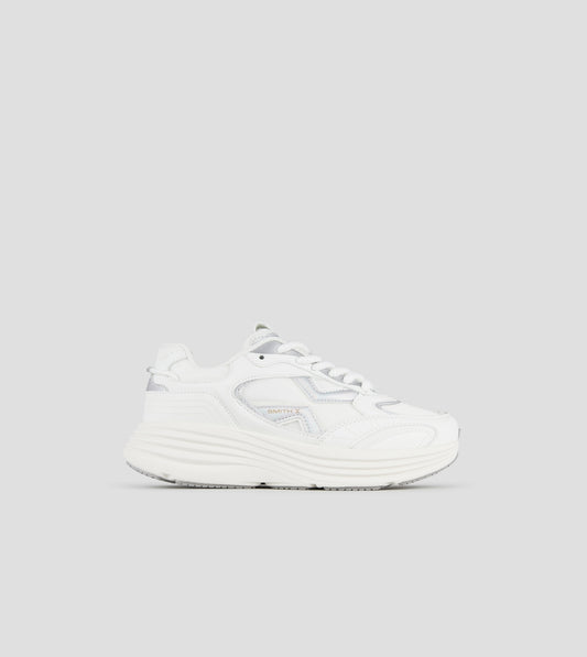 STORM WOMAN IRIDE WHITE ALEXANDER SMITH