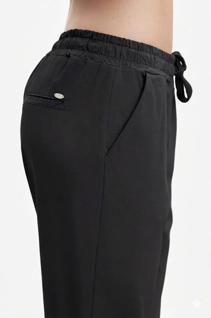 PANTALONI CON COULISSE IN GABARDINA WHITE WISE