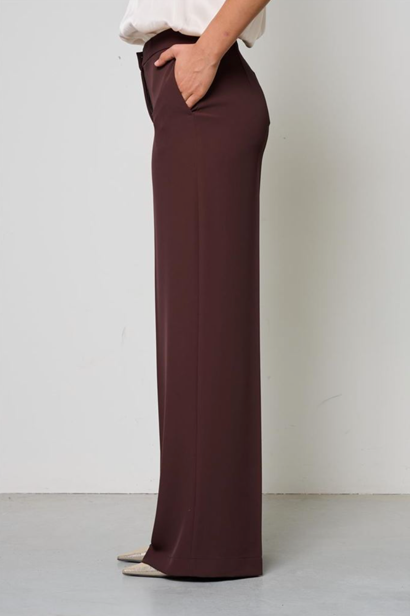 PANTALONI LINEA DRITTA IN TESSUTO TECNICO CIOCCOLATO KAOS