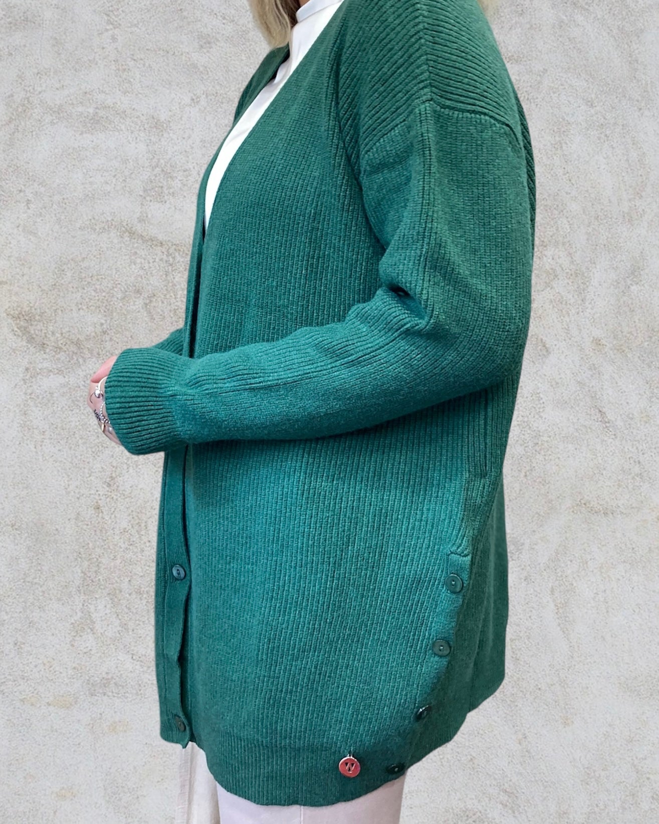 CARDIGAN CON BOTTONI E SPACCHI VERDE WHITE WISE