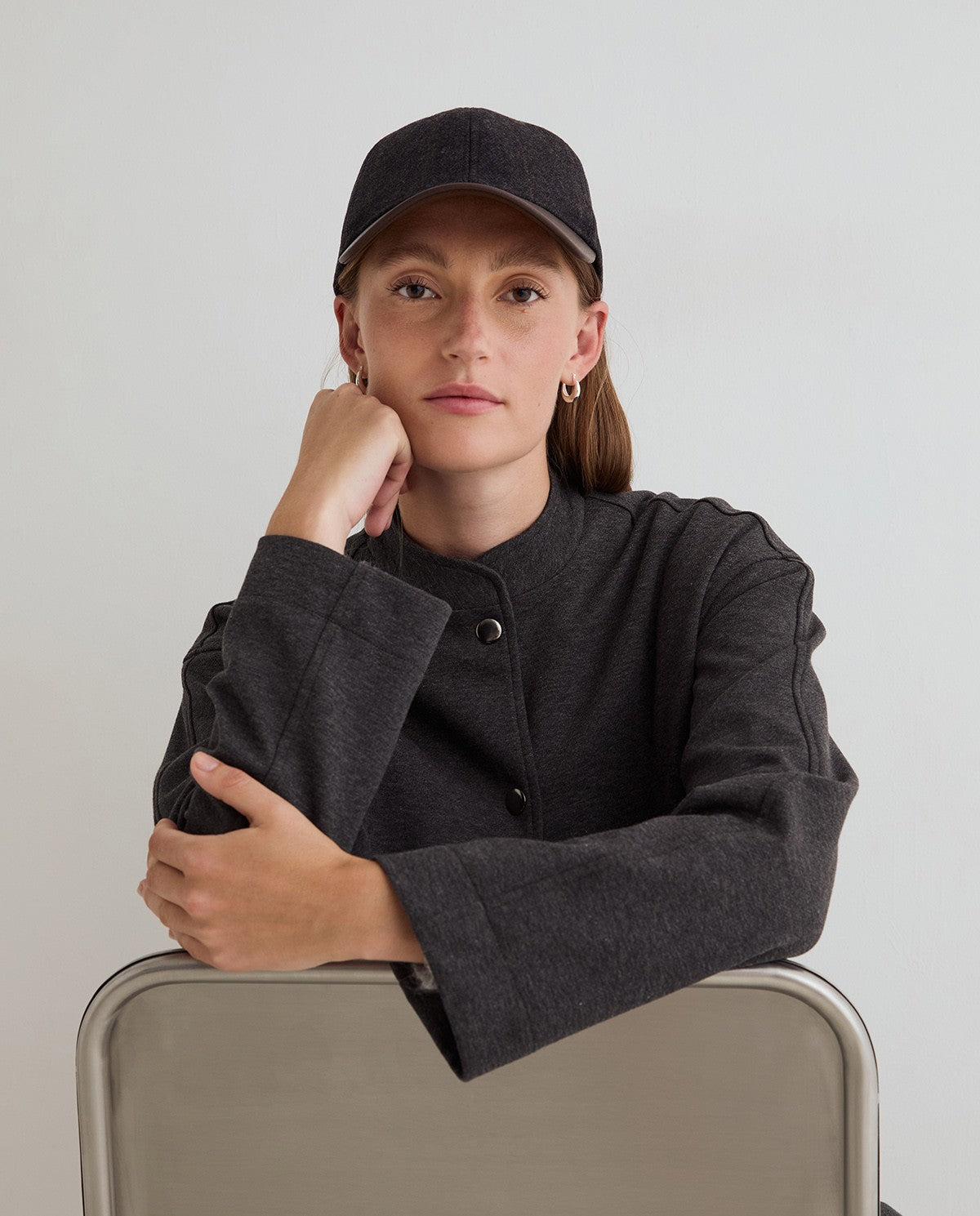 CAPPELLO CON VISIERA CHECK CHOCCOLATE YERSE
