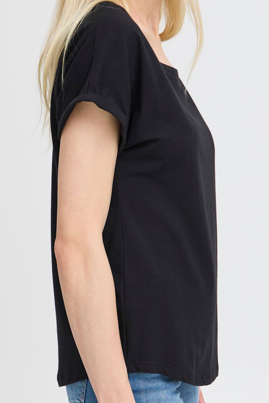 T-SHIRT PAMILA B.YOUNG