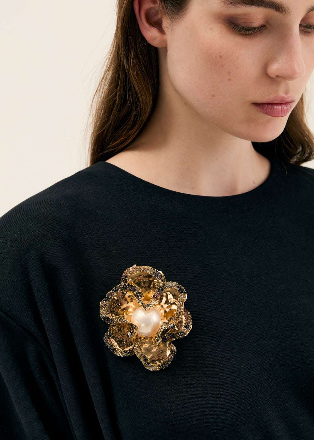 SPILLA FIORE CON PERLA E PIETRE ORO NALÌ